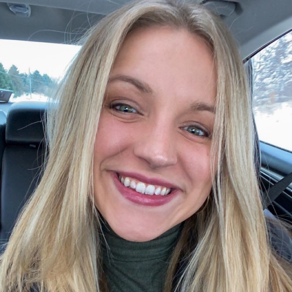 Meet your Posher, Kaitlyn